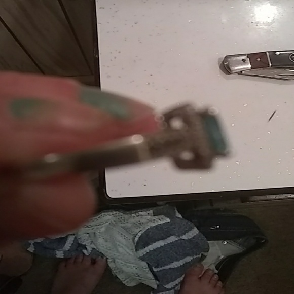 Ring - Picture 3 of 3